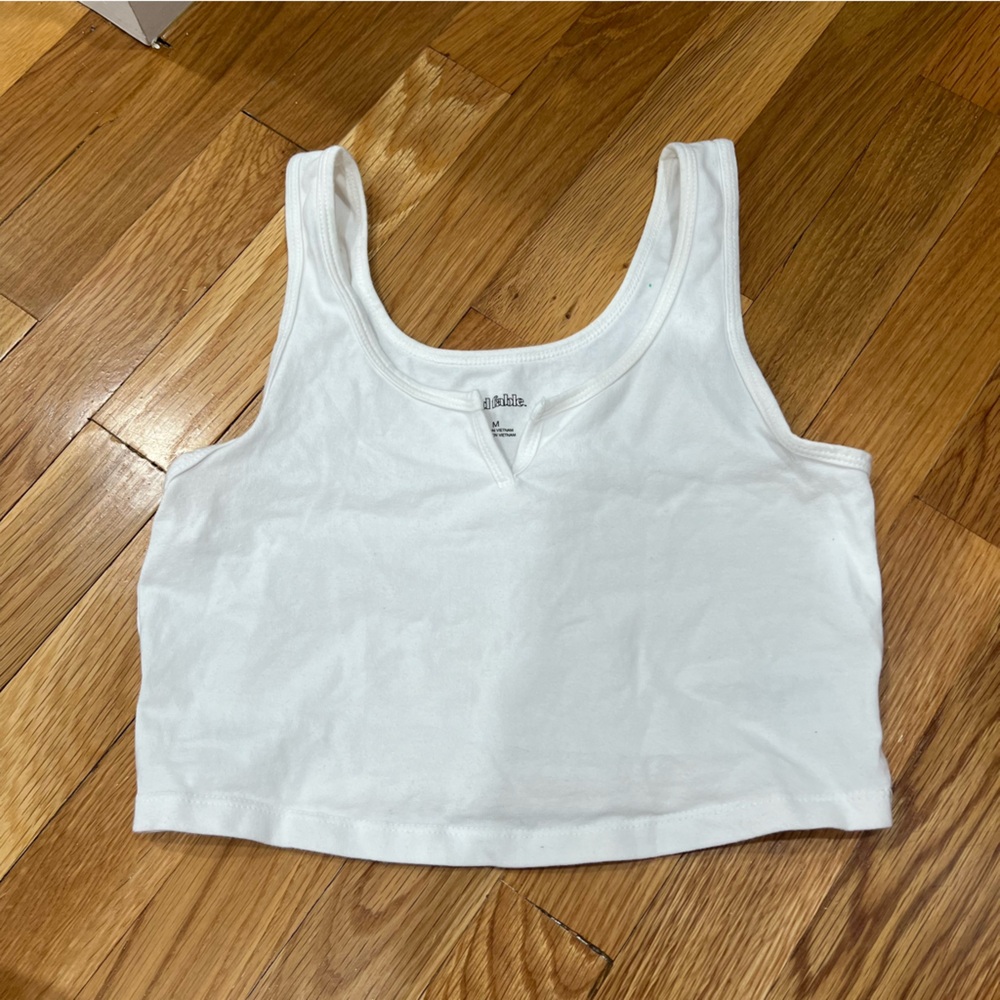 White notch top